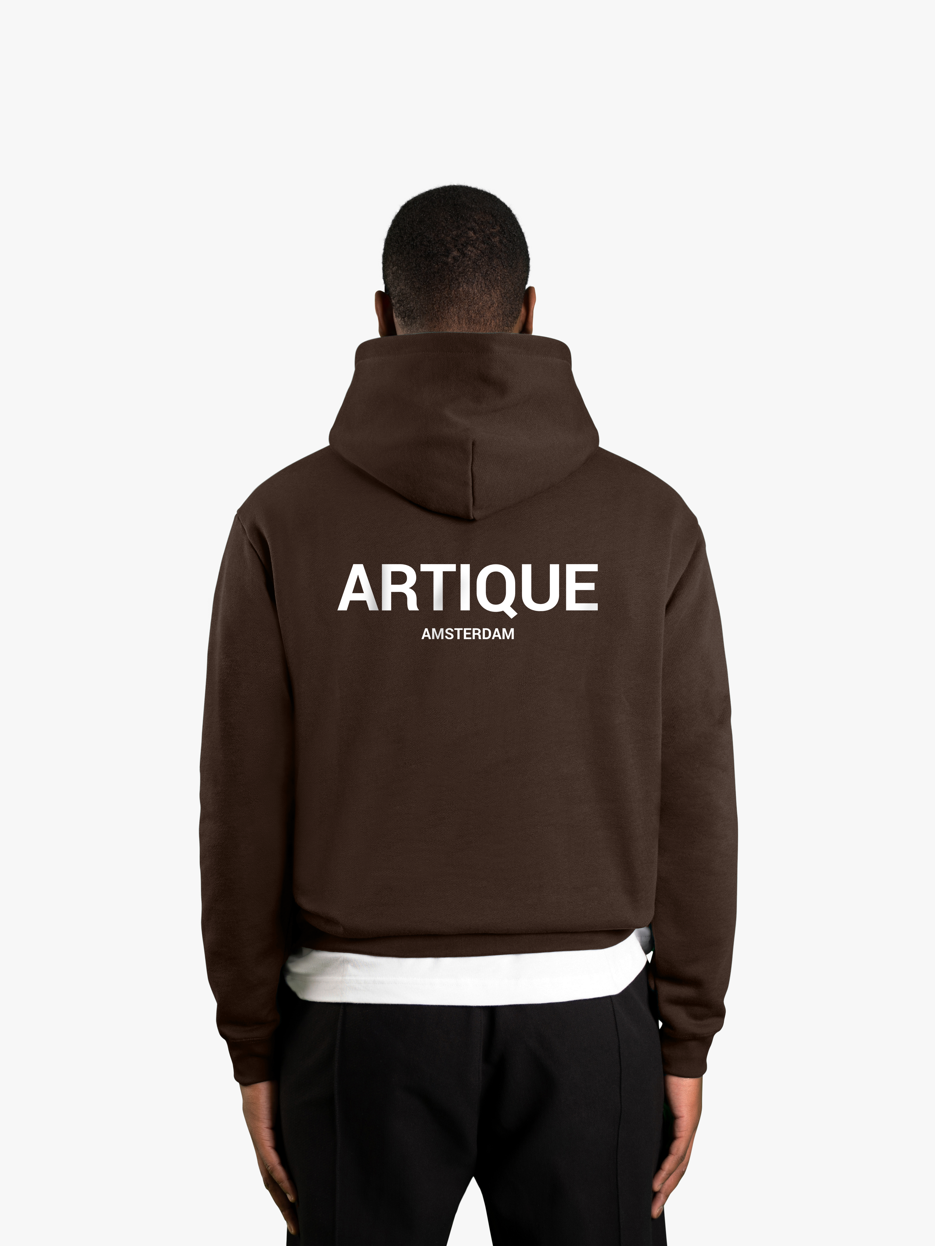 SIGNATURE HOODIE