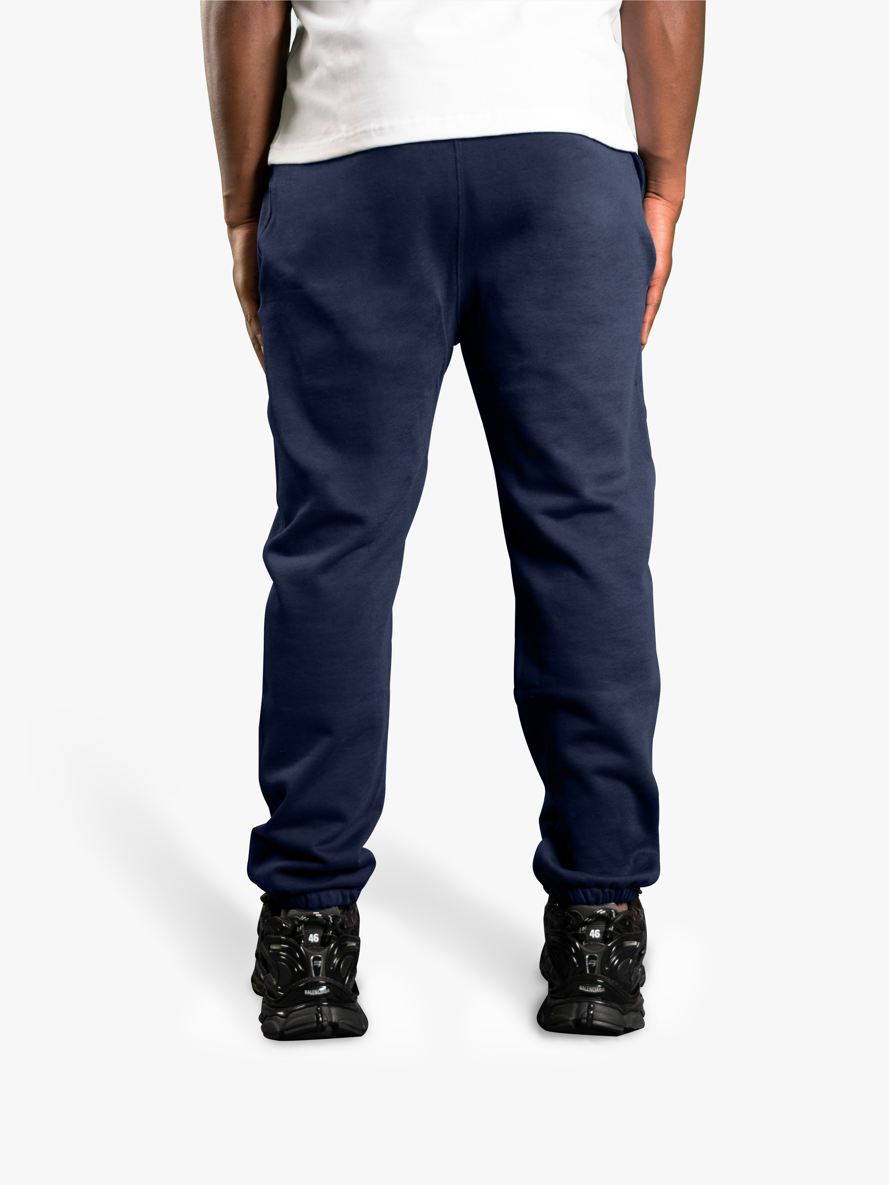 SIGNATURE SWEATPANTS